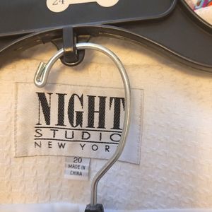 White 2 piece skirt suit